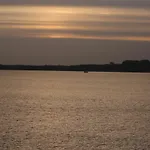 Grosse Mit Kamin, Garten & 2 Baedern Nahe Ostsee Boltenhagen (Ostseebad)