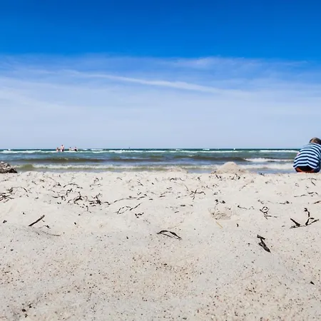 Grosse Mit Kamin, Garten & 2 Baedern Nahe Ostsee *