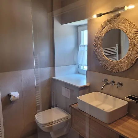 Grosse Mit Kamin, Garten & 2 Baedern Nahe Ostsee Appartement Boltenhagen (Ostseebad)