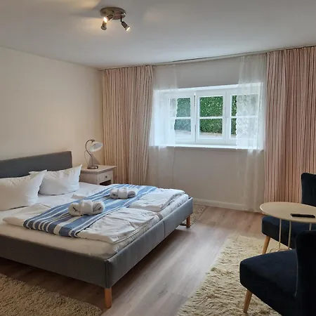 Grosse Mit Kamin, Garten & 2 Baedern Nahe Ostsee Appartement Boltenhagen (Ostseebad)