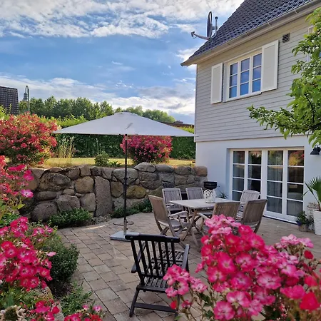 Duene Mit Kamin Und 2 Baedern In *