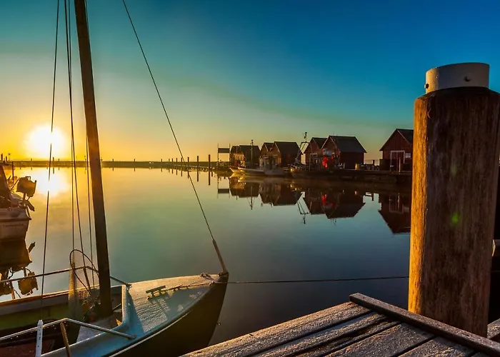 Duene Mit Kamin Und 2 Baedern In