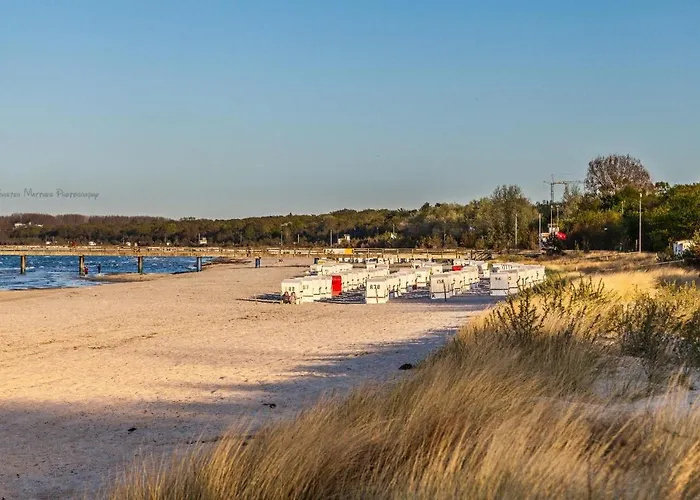 Duene Mit Kamin Und 2 Baedern In