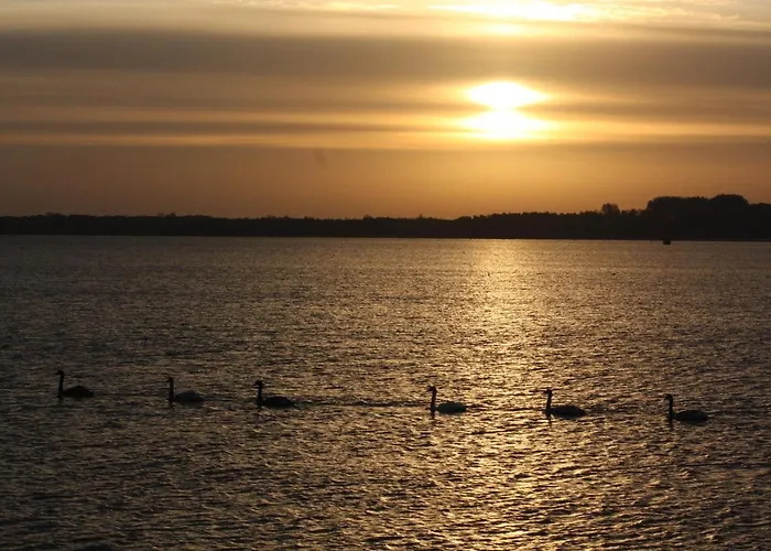 Duene Mit Kamin Und 2 Baedern In