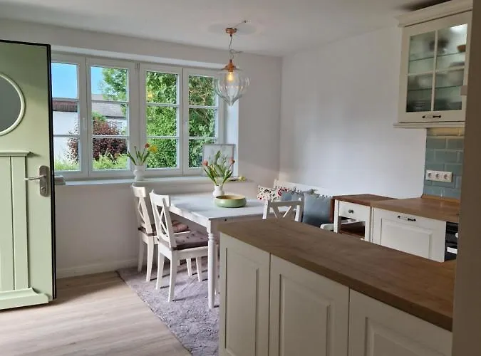 Duene Mit Kamin Und 2 Baedern In شقة بولتينهاجين