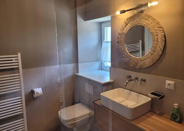 Duene Mit Kamin Und 2 Baedern In شقة بولتينهاجين