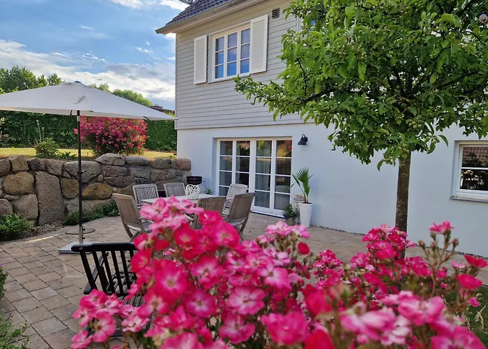 شقة Duene Mit Kamin Und 2 Baedern In بولتينهاجين