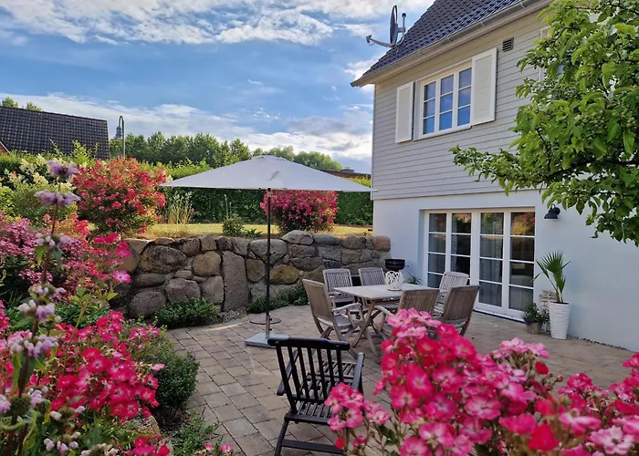 Duene Mit Kamin Und 2 Baedern In *